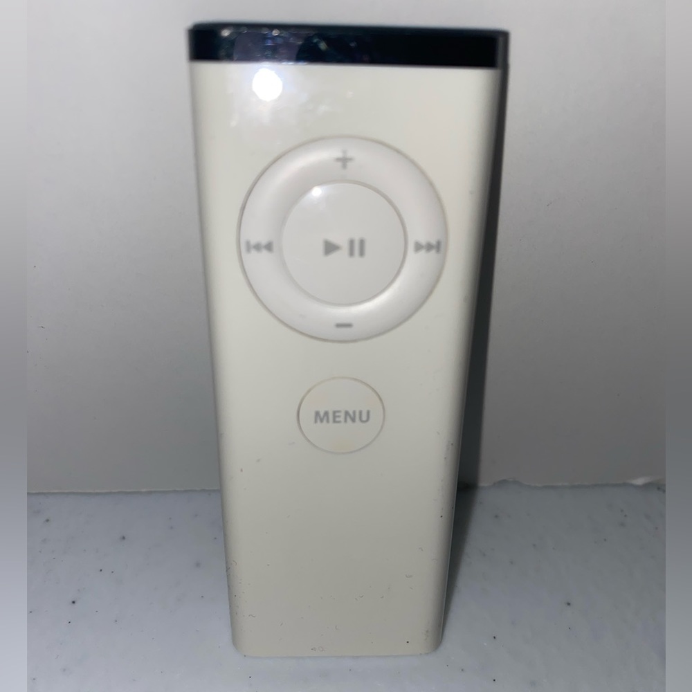 OEM Apple Remote Control for Apple TV - A1156 Controller MacBook.
